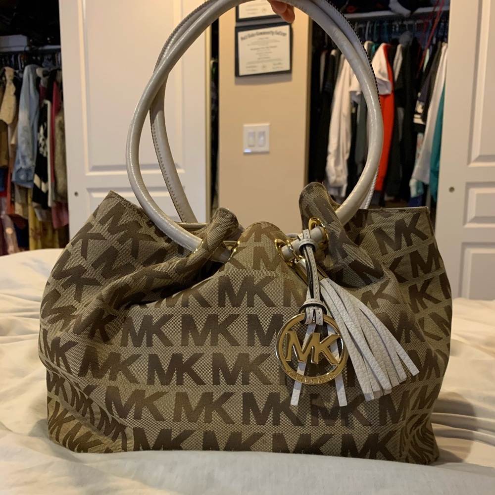 Authentic Michael kors purse